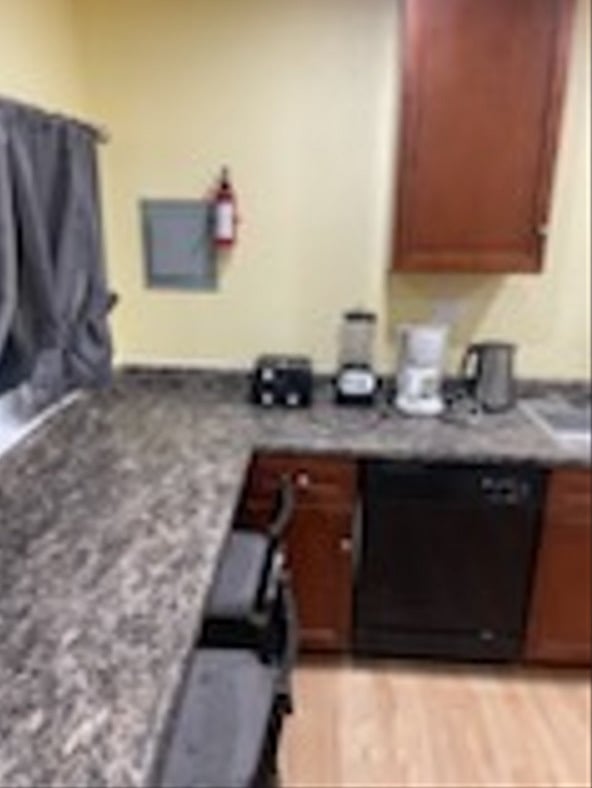 Furnished Finder property 1024554_1 photo 15