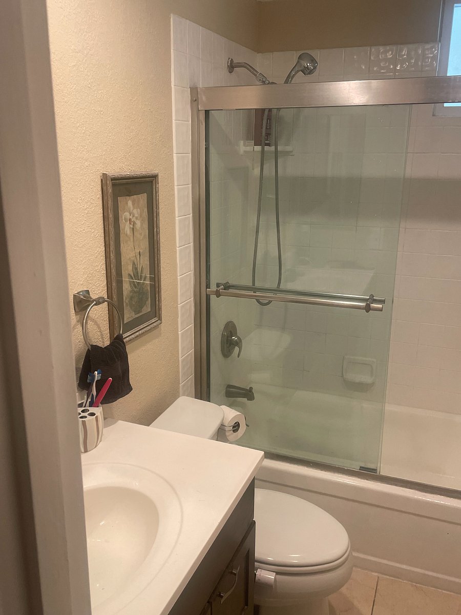 Furnished Finder property 1024554_2 photo 24