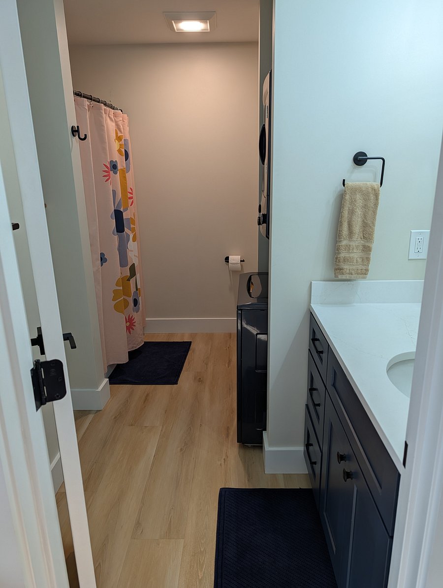Furnished Finder property 1024566_1 photo 9
