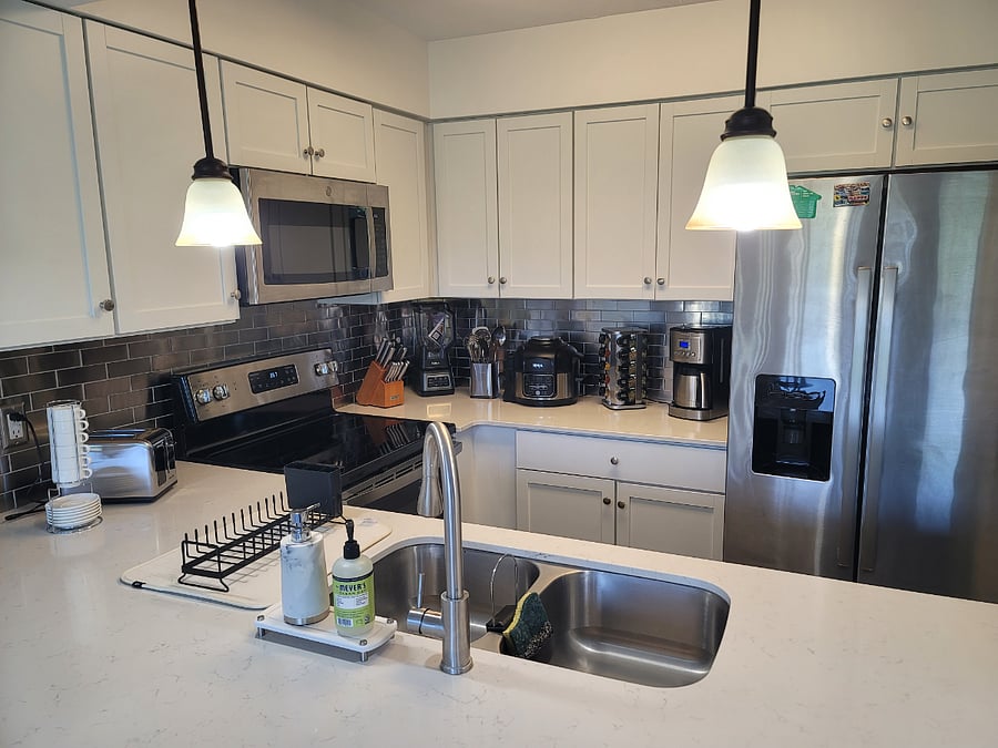 Furnished Finder property 1024573_1 photo 4