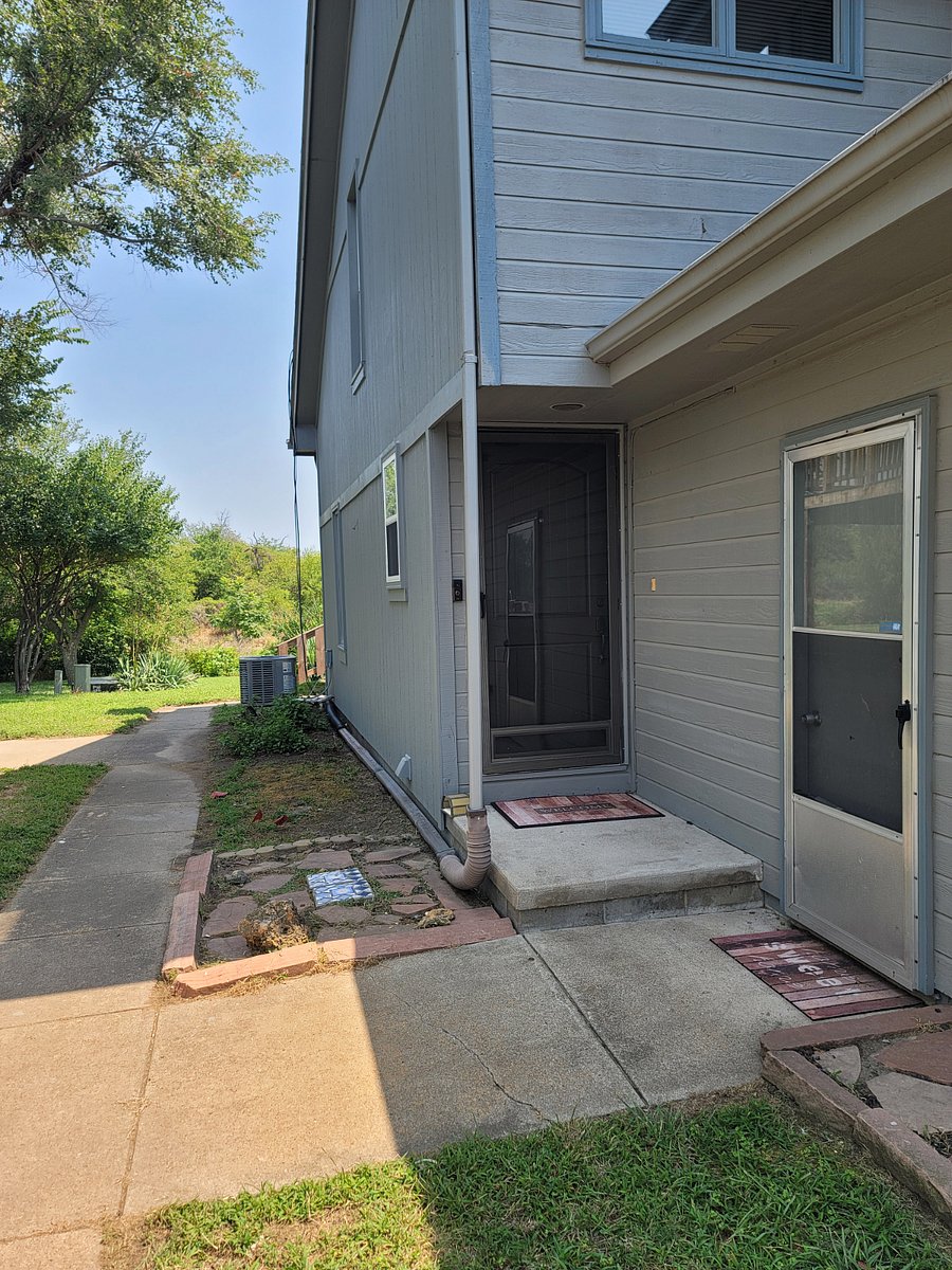 Furnished Finder property 1024573_1 photo 9