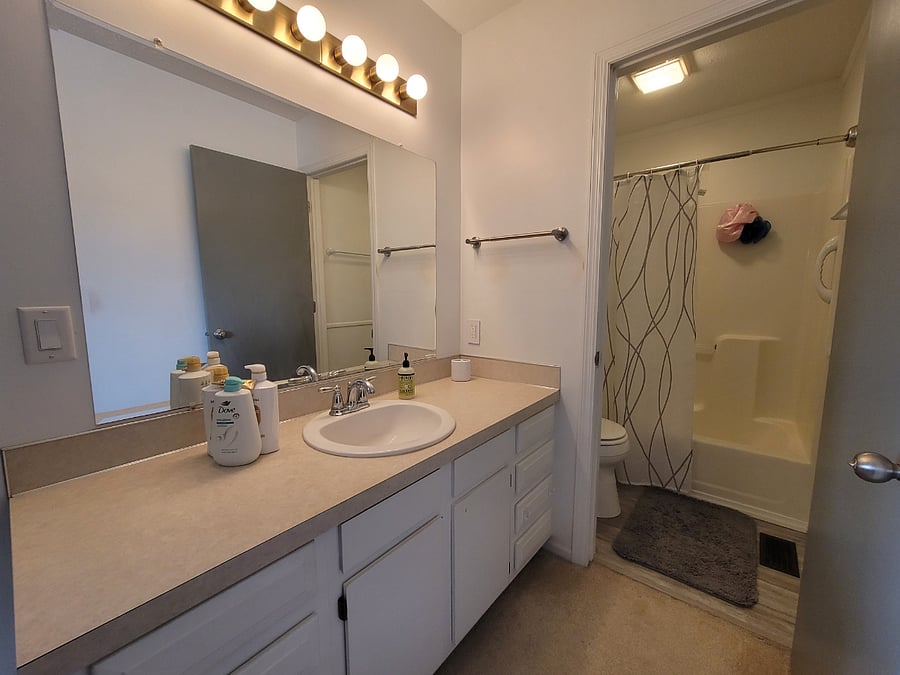 Furnished Finder property 1024573_1 photo 18