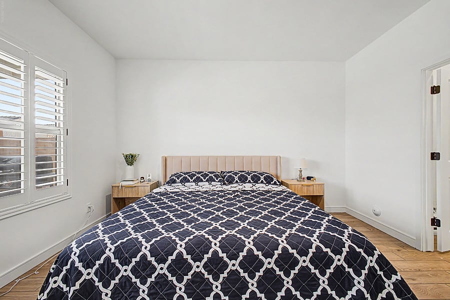Master bedroom (King)