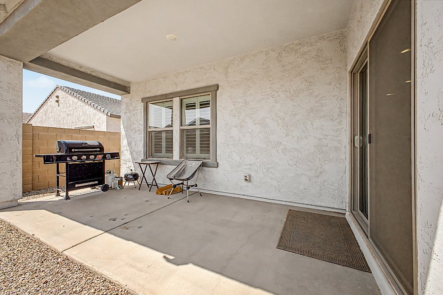Backyard (Grill)
