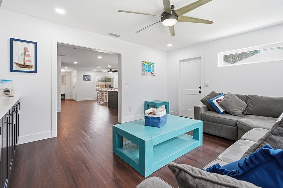 Furnished Finder property 1024580_1 photo 14