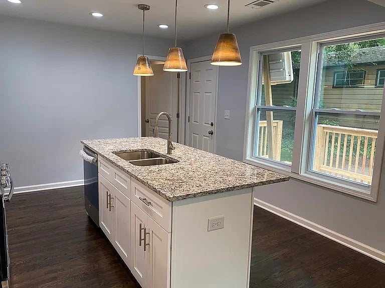 Furnished Finder property 1024586_1 photo 7