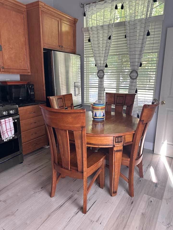 Furnished Finder property 1024589_1 photo 3