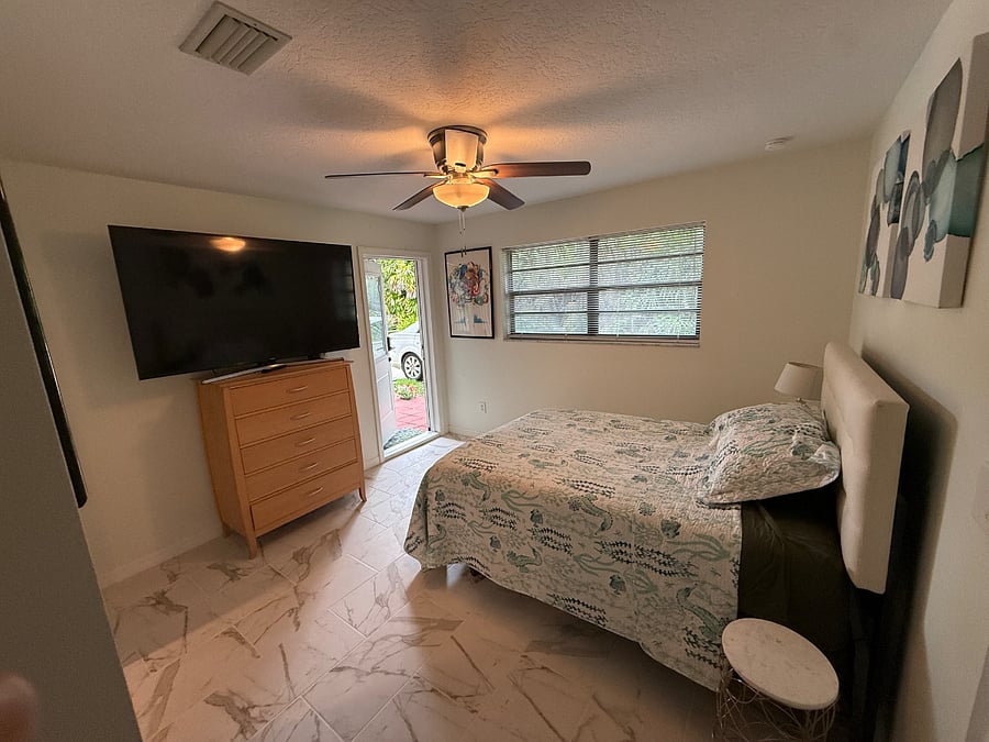Furnished Finder property 1024591_1 photo 2
