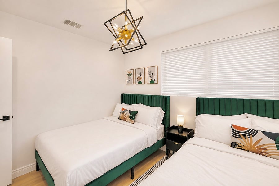 Furnished Finder property 1024593_1 photo 9