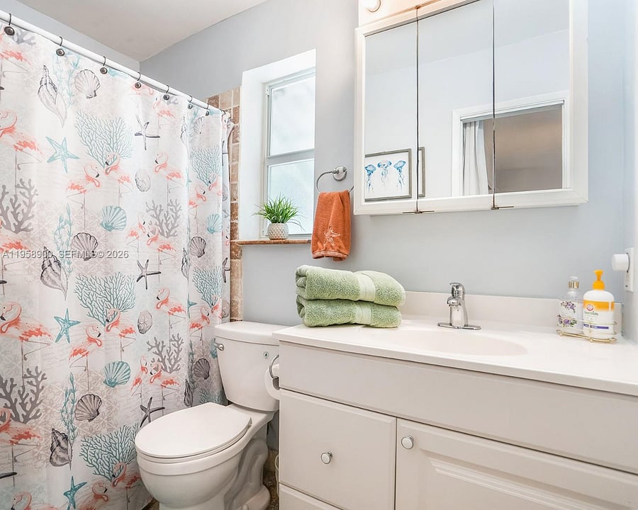 Furnished Finder property 1024615_1 photo 7