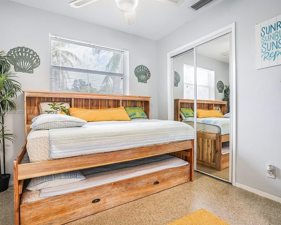 Furnished Finder property 1024615_1 photo 9