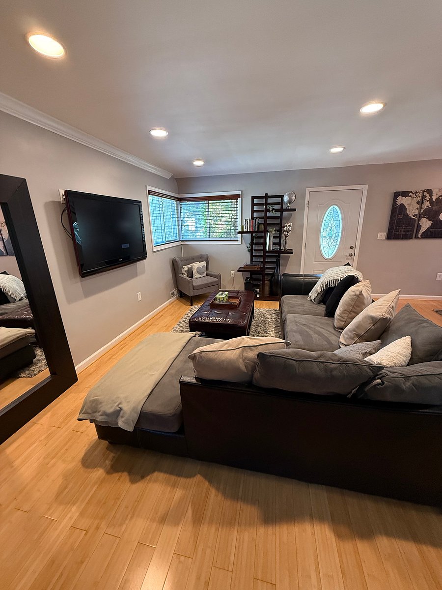 Furnished Finder property 1024617_1 photo 5