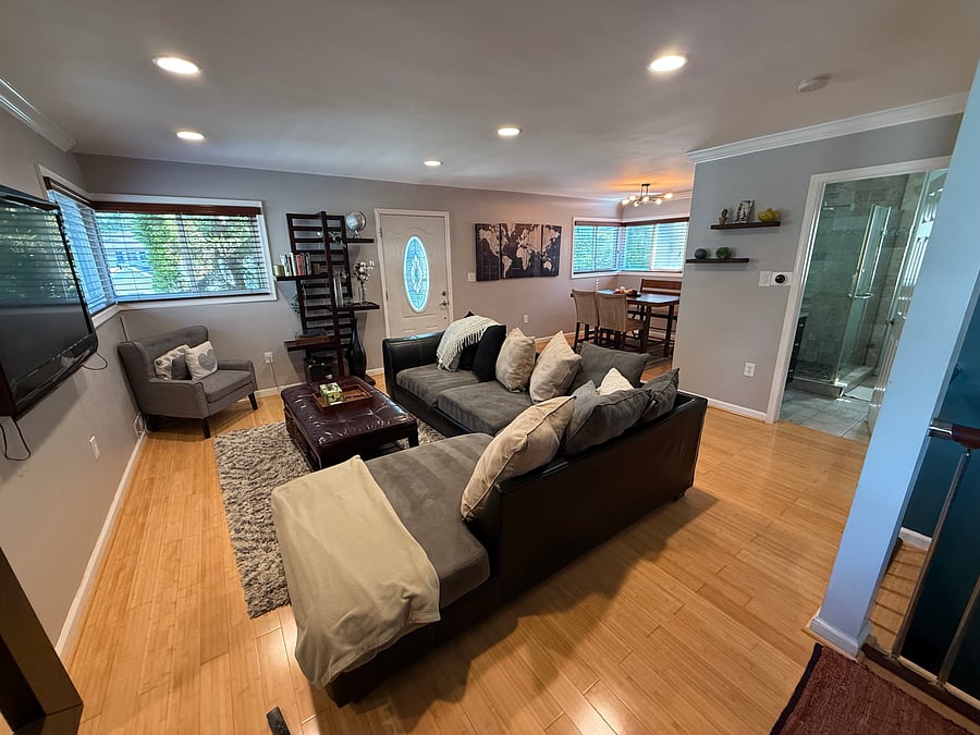 Furnished Finder property 1024617_1 photo 4