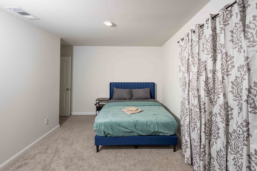 Furnished Finder property 1024618_1 photo 47