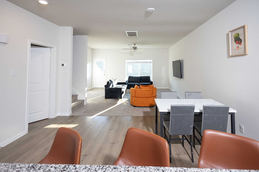 Furnished Finder property 1024618_1 photo 7