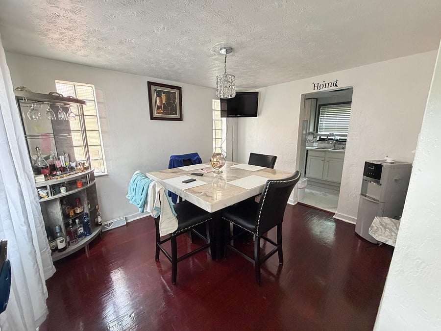 Furnished Finder property 1024620_1 photo 5