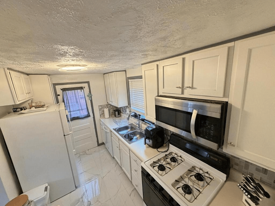 Furnished Finder property 1024620_1 photo 6