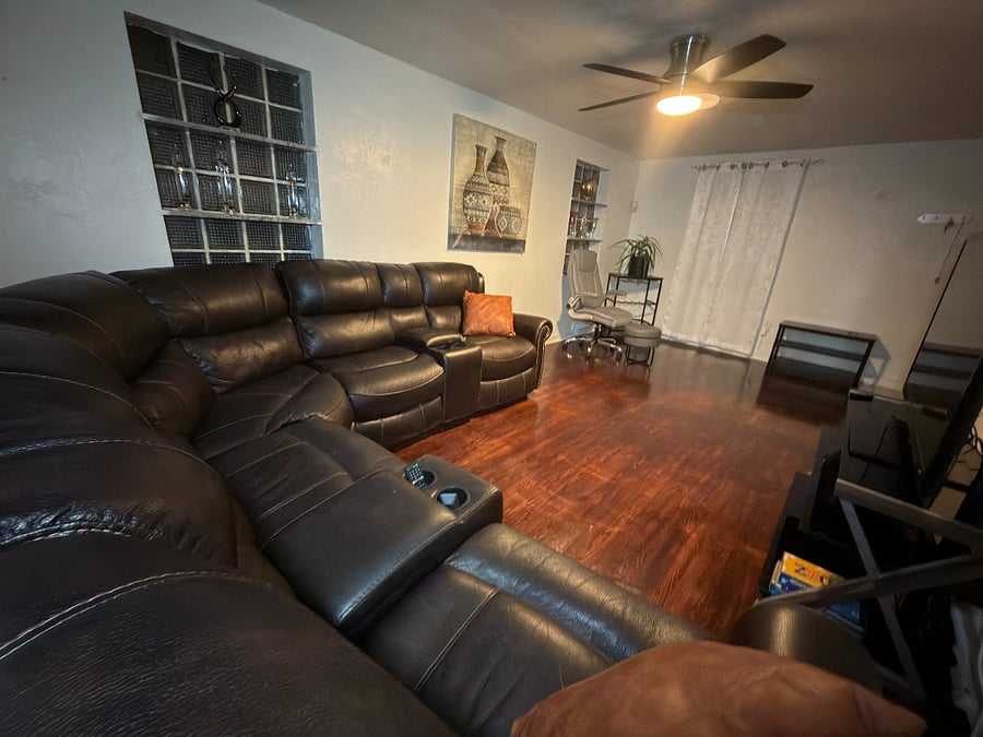 Furnished Finder property 1024620_1 photo 16