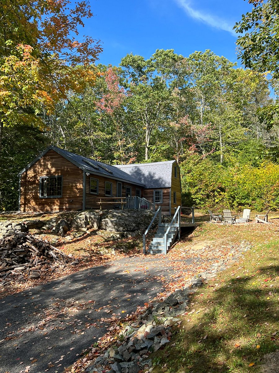 Plenty of outdoor space, plenty of parking.