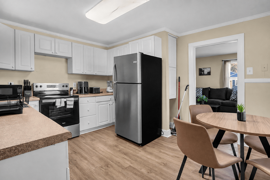 Furnished Finder property 1024624_1 photo 11