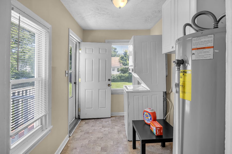 Furnished Finder property 1024624_1 photo 13