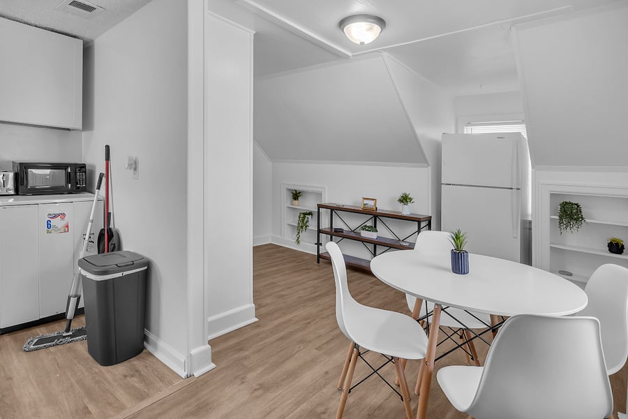 Furnished Finder property 1024624_2 photo 9