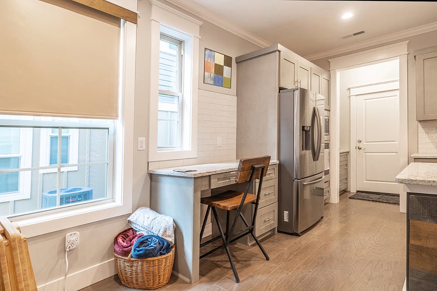 Here is the desk located near the kitchen, it provides a nice working space.