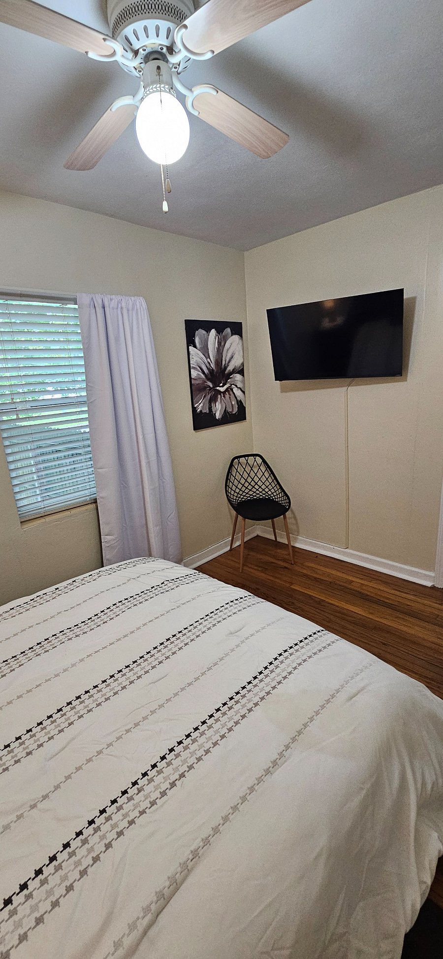 Furnished Finder property 1024635_1 photo 25