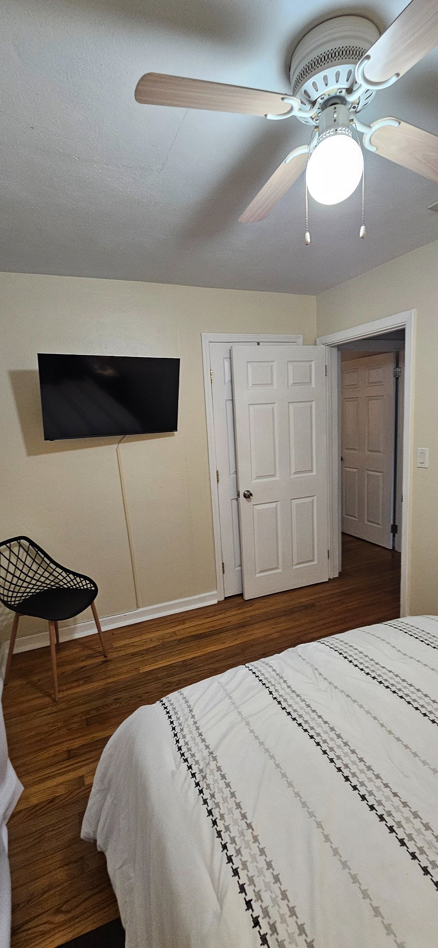 Furnished Finder property 1024635_1 photo 26