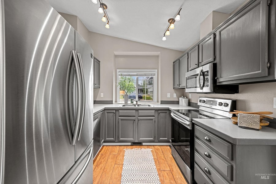 Furnished Finder property 1024636_1 photo 1