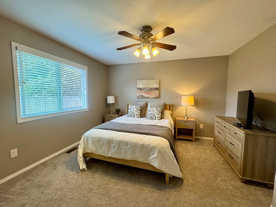 Furnished Finder property 1024636_1 photo 13