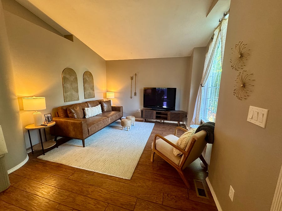 Furnished Finder property 1024636_1 photo 4