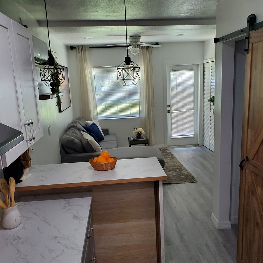 Furnished Finder property 1024637_1 photo 4