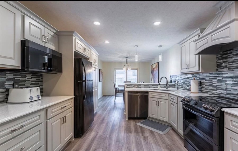 Furnished Finder property 1024639_1 photo 12