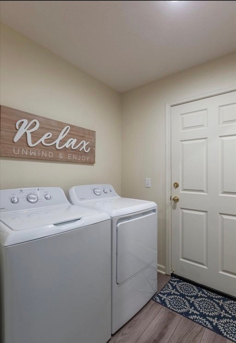 Furnished Finder property 1024639_1 photo 14