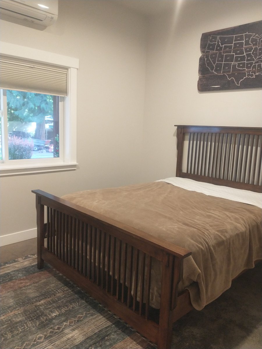 Furnished Finder property 1024640_1 photo 9