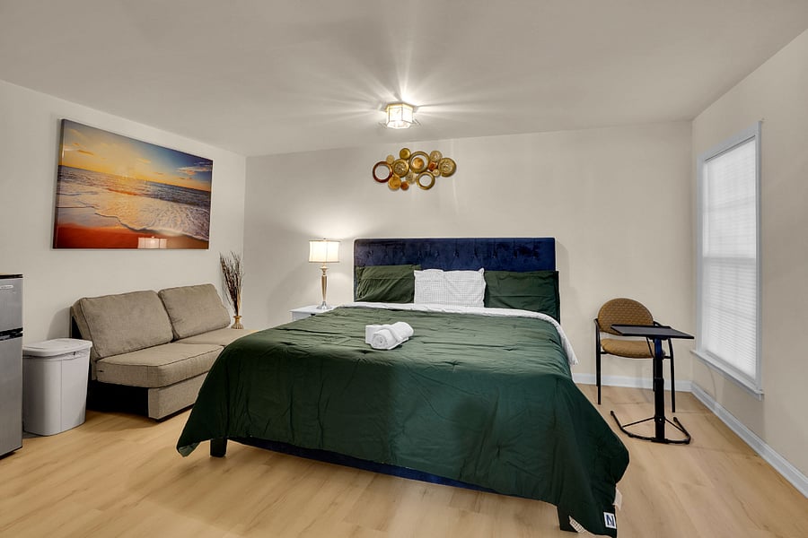 Furnished Finder property 1024656_1 photo 8