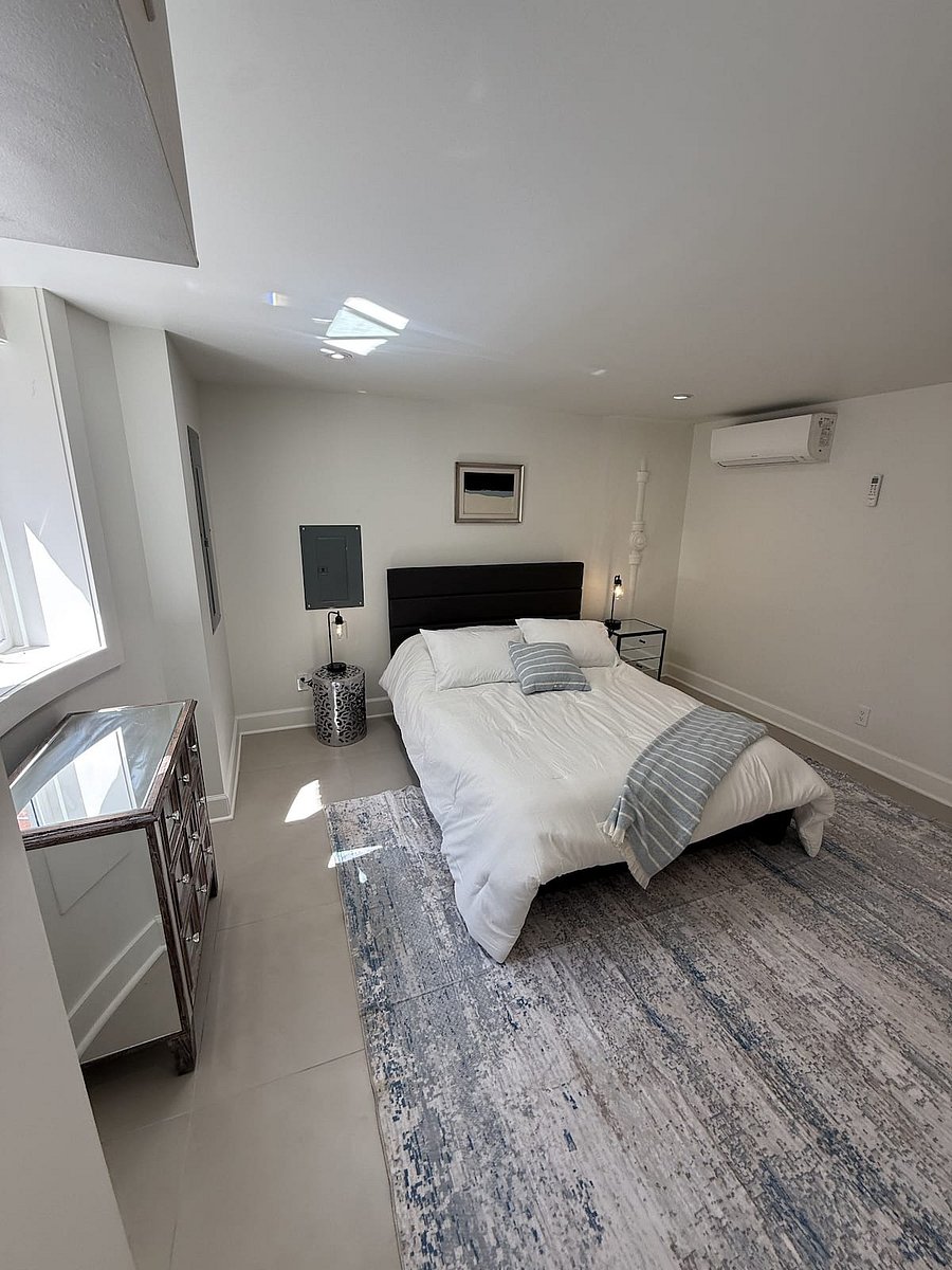Furnished Finder property 1024658_1 photo 12