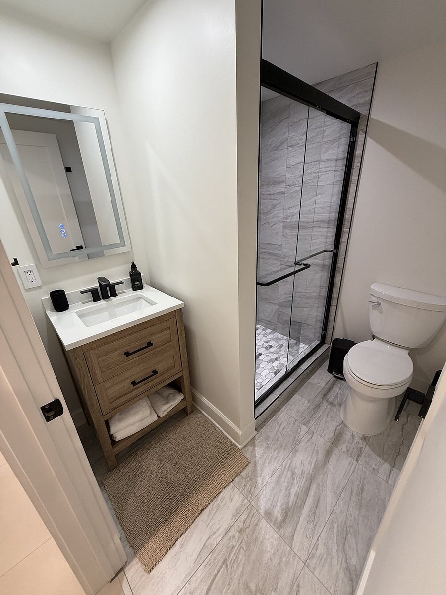 Furnished Finder property 1024658_1 photo 24
