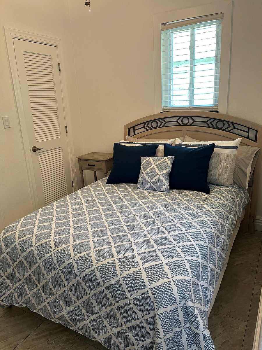 Furnished Finder property 1024660_1 photo 5
