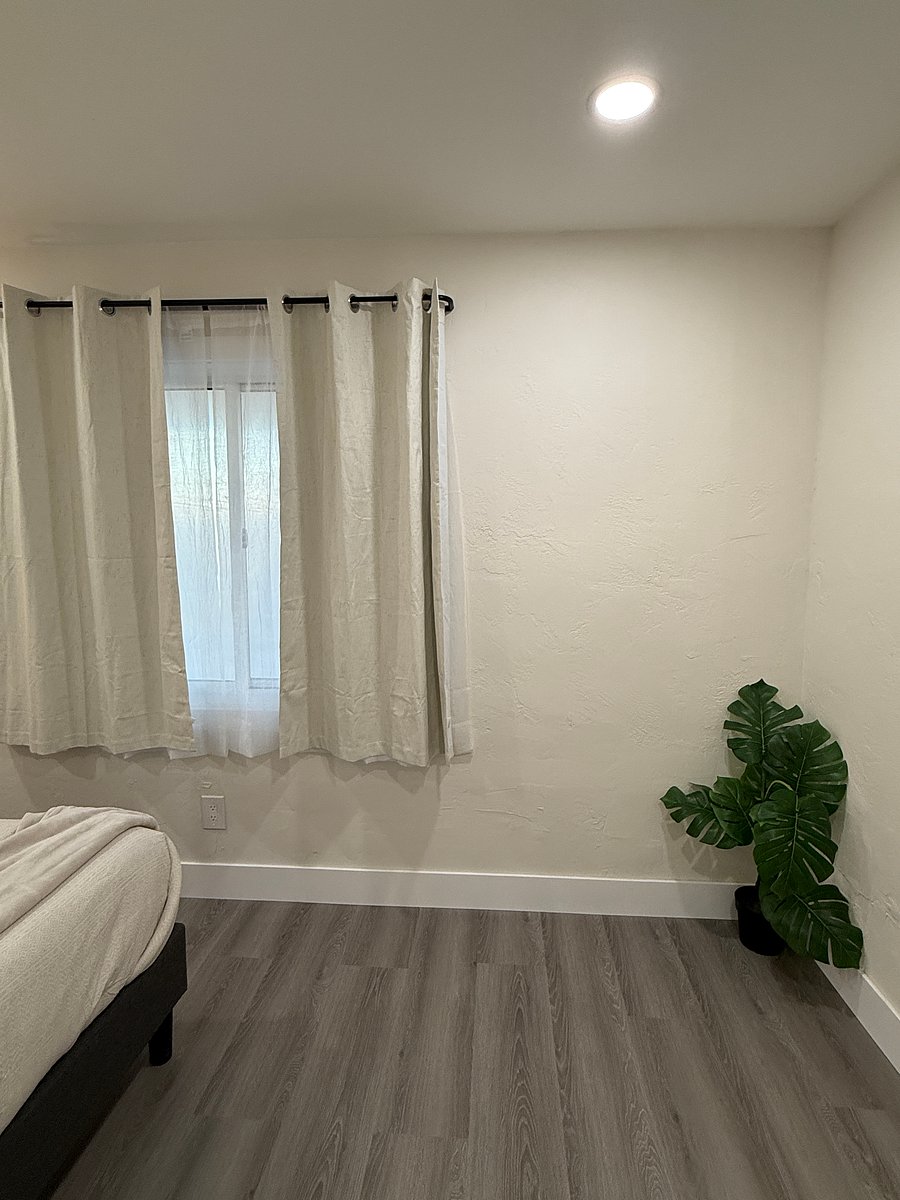 Furnished Finder property 1024687_1 photo 14