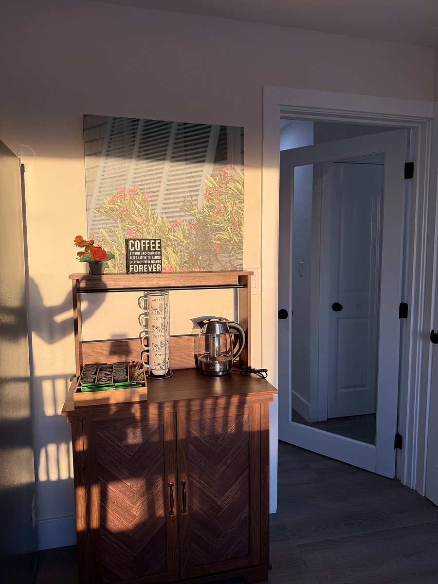 Furnished Finder property 1024687_1 photo 23