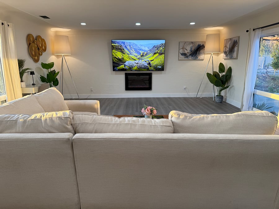 Furnished Finder property 1024687_1 photo 1