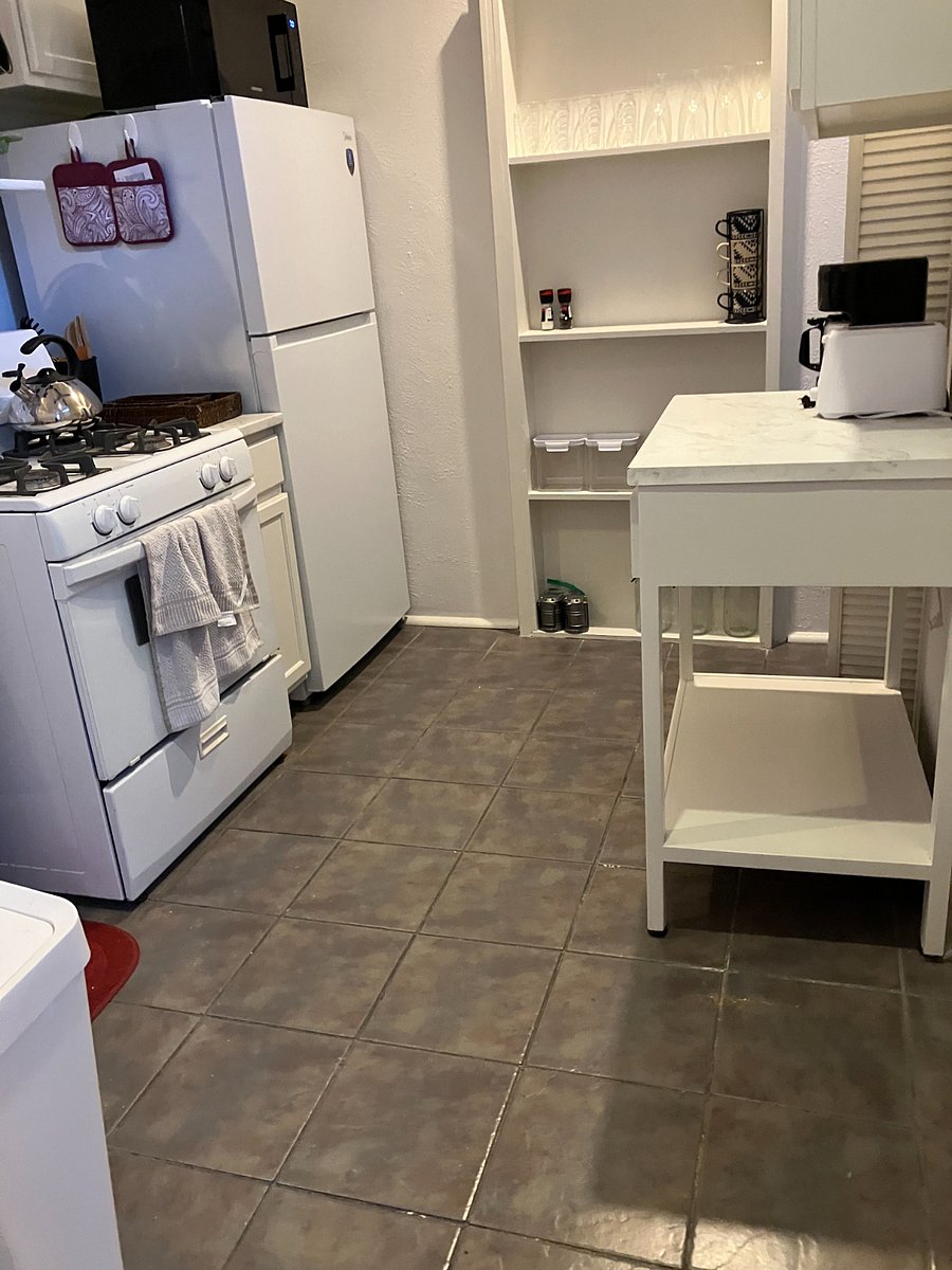 Furnished Finder property 1024693_1 photo 8