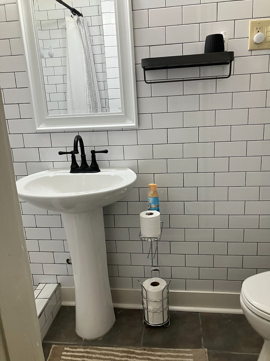 Furnished Finder property 1024693_1 photo 9