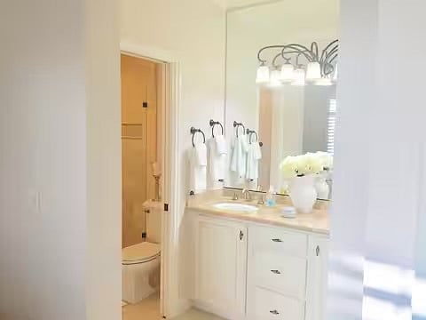 Furnished Finder property 1024698_1 photo 14