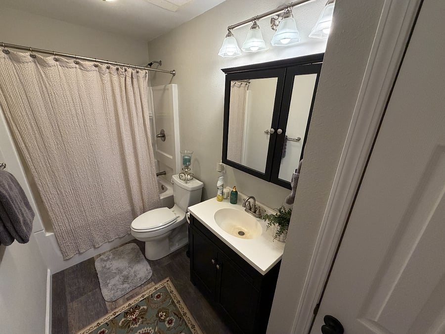 Furnished Finder property 1024701_1 photo 5