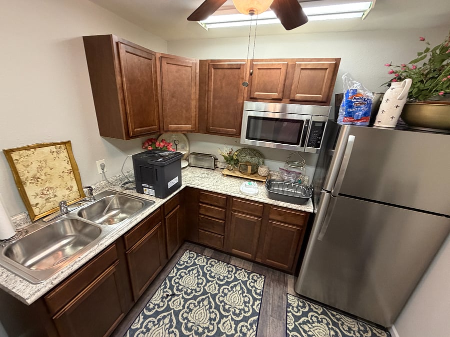 Furnished Finder property 1024701_1 photo 4