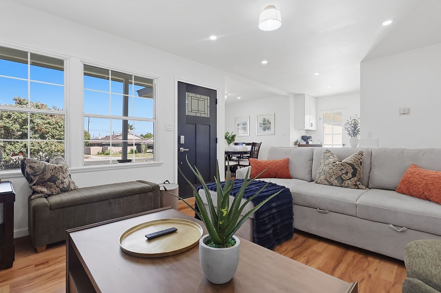 Furnished Finder property 1024702_1 photo 1