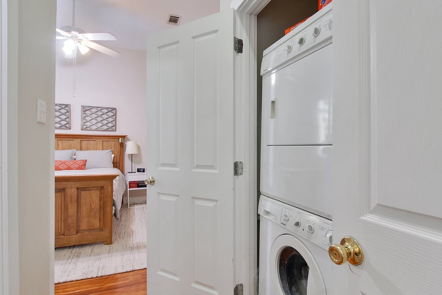Furnished Finder property 1024707_1 photo 10